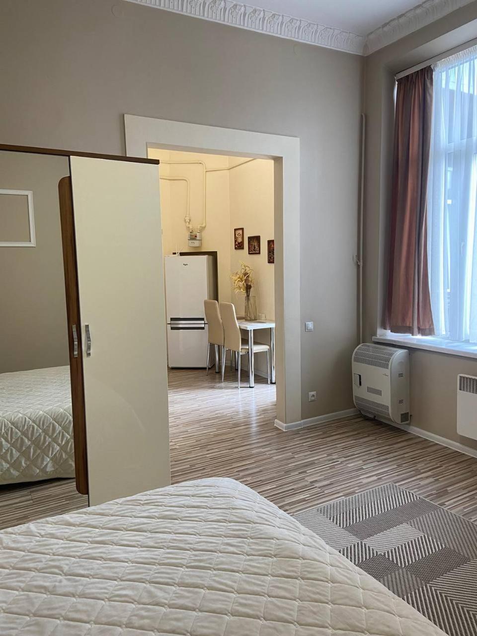 Bright Apartment In The Very Centre Lviv Dış mekan fotoğraf